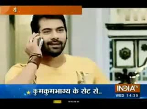 Abhi Ne Di Pragya Ko Surprise Jisse Pragya Ke Aankh Mein Aaye Khushi Ke Aansu - 25 september 2015 - Kumkum Bhagya