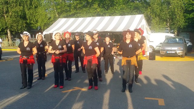 Celtic nala par le Levis Country Line Dance en démo