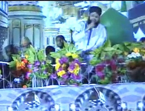 Meeran Waliyon Ke Imam From Mehfil Dar-e-Nabi Pe By AlHajj Owais Raza Qadri