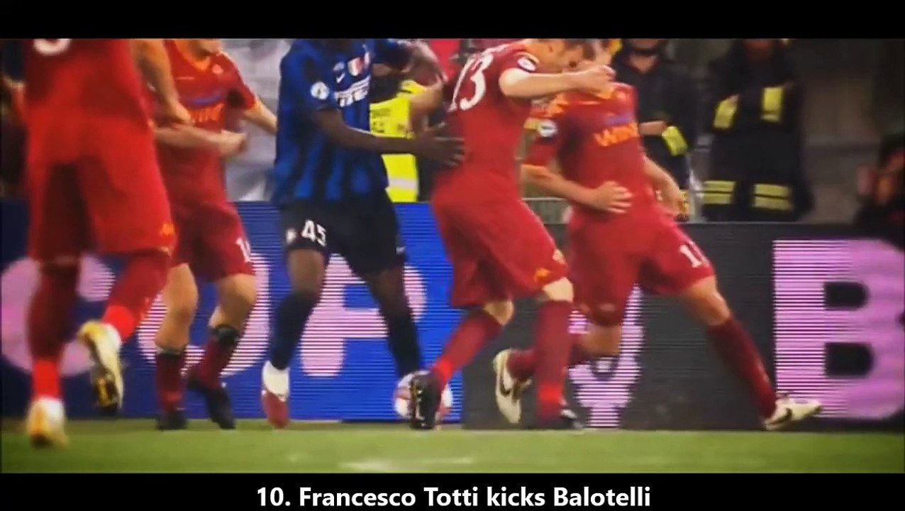 Top 10 Horror Fouls (18 )