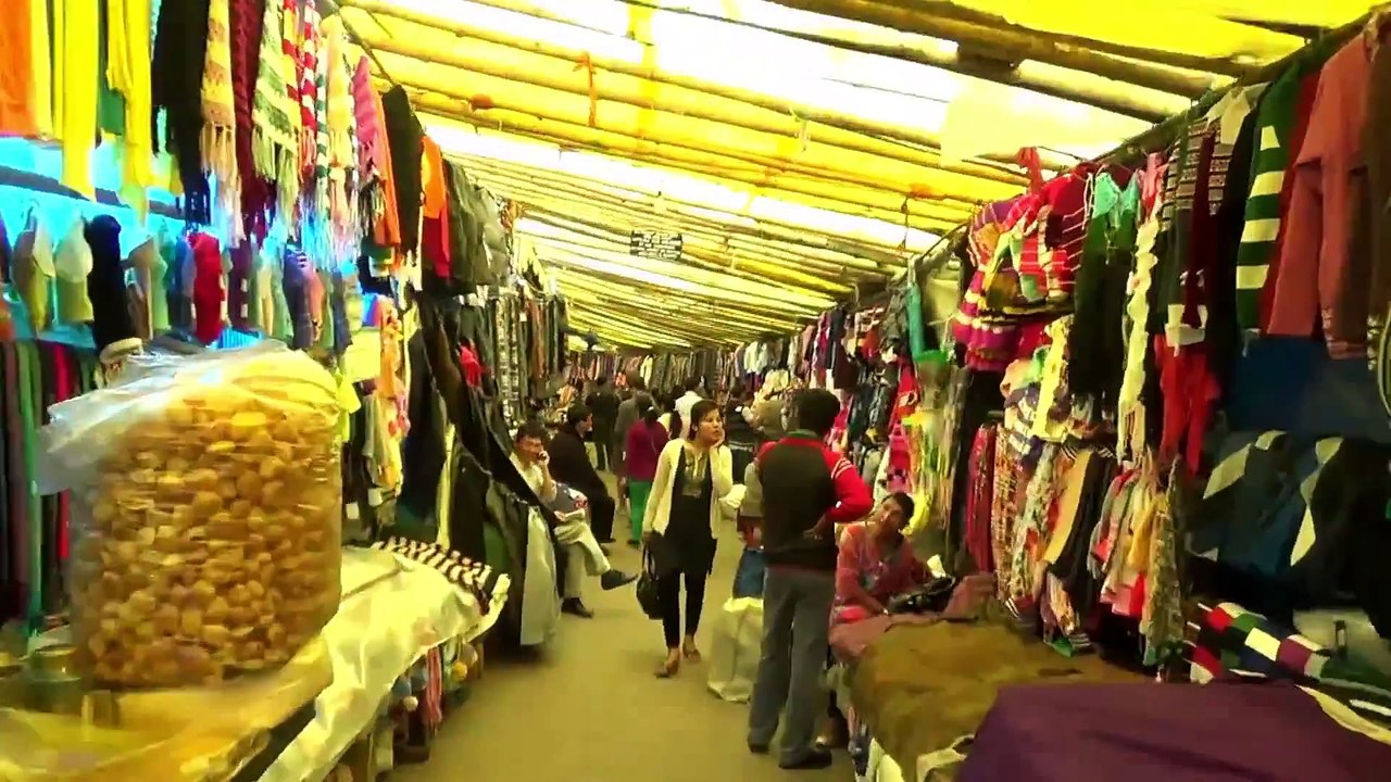 Il quitte son travail pour faire le tour du monde et se filme tout les jours : 1sec par jour