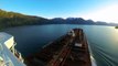 Time-lapse d'un navire super tanker qui accoste en Alaska - Juste MAGIQUE!!!