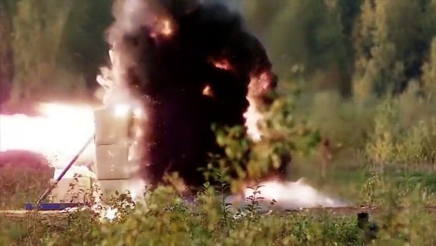 Lance-roquettes contre vitre pare-balles, le match