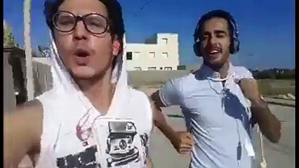 ويتواصل التنبيرعلى دالي النهدي ههههههههه !! أما هذي برجولية عالمية