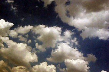 ॐ (OM) APPEARING IN SKY VIDEO