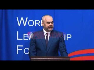 Rama në SHBA: Përpiqem të pikturoj me ngjyra, të vizualizoj si e duam vendin- Ora News