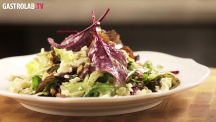 How to Make Mixed Greens Salad with Vinaigrette and Blue Cheese
