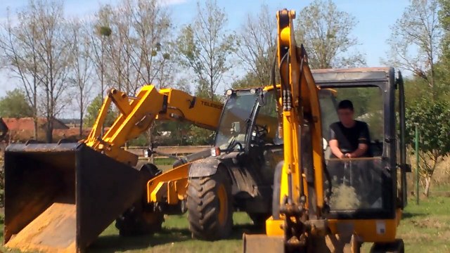 Conducteur de mini-pelle (part.1)