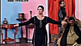 Punjabi mujra dance play in Pakistani stage
