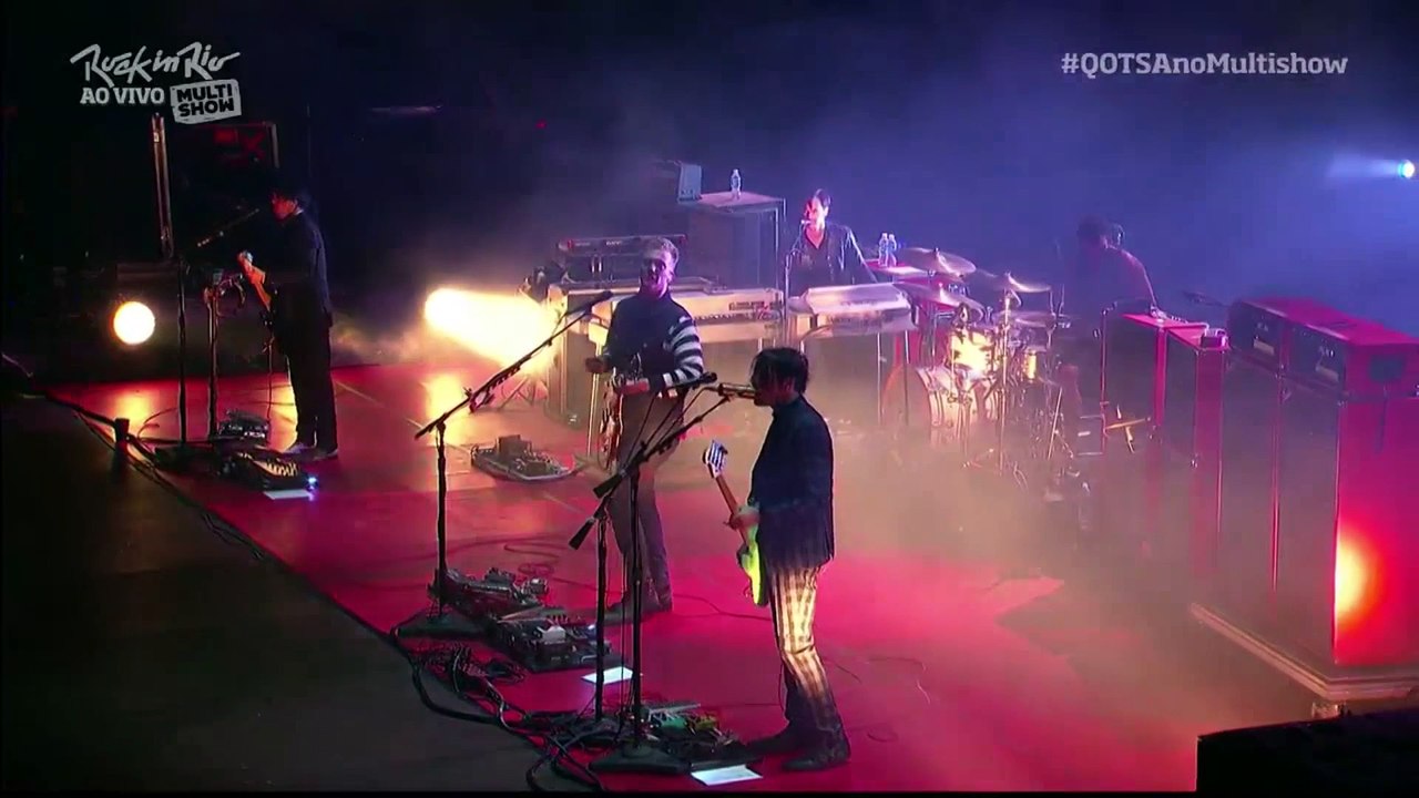 QOTSA RIR 2015 - If I Had a Tail, Little Sister