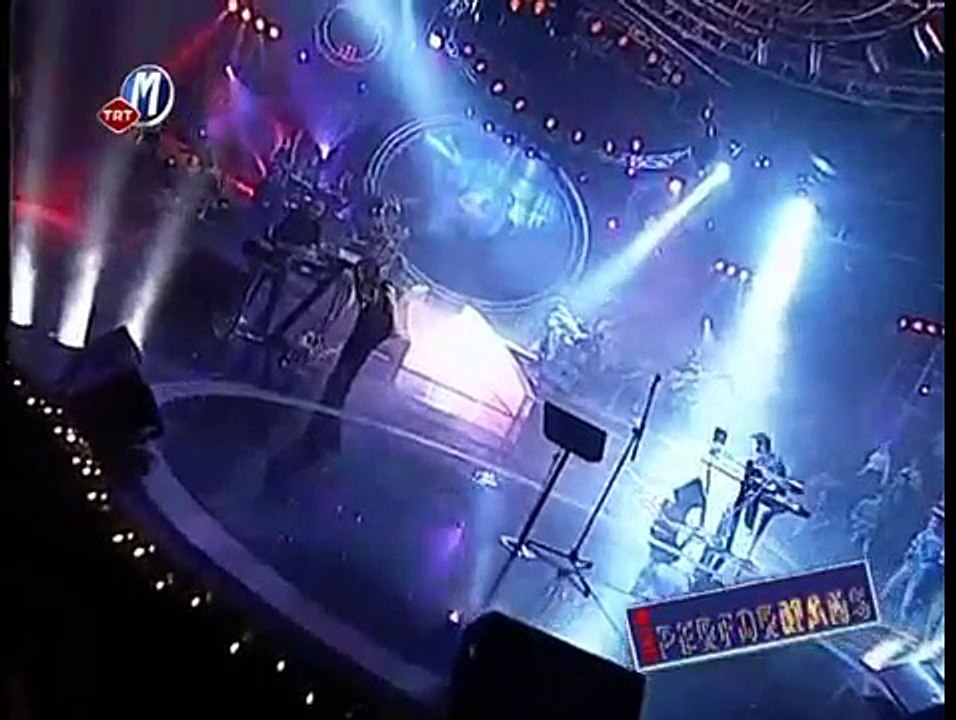 İzel - Geceler Kara (Canlı Performans)