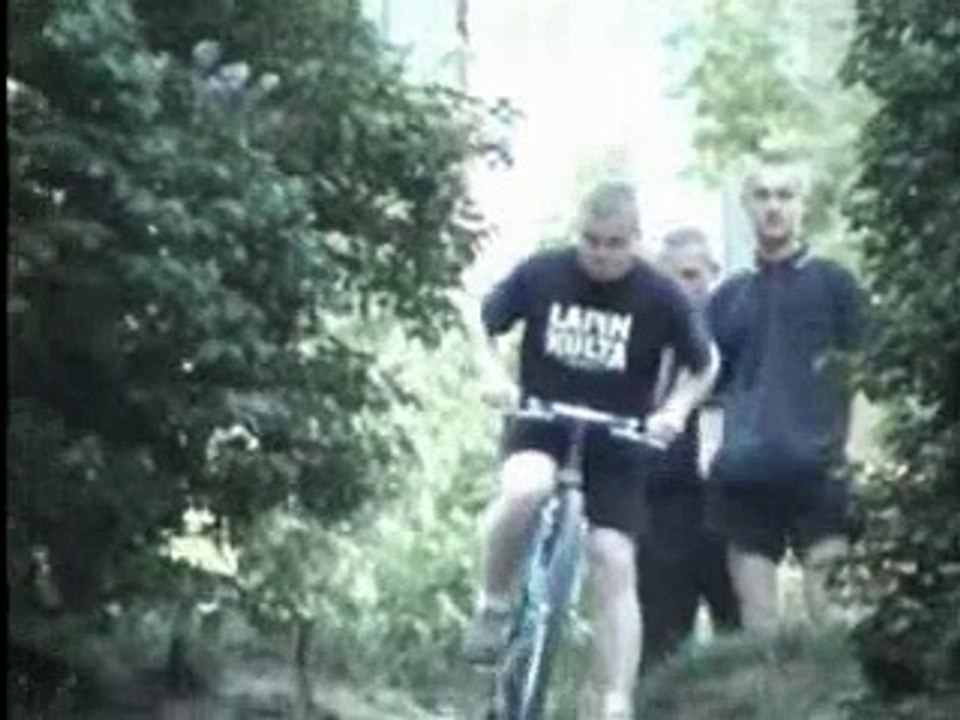 La chute à vélo qui fait qui mal