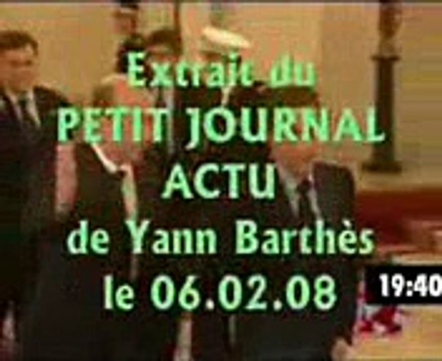 Nicolas Sarkozy et le stylo