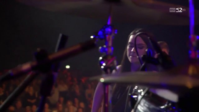 Amy Macdonald - 02 - Poison Prince - Live Baloise Session 26.10.2014