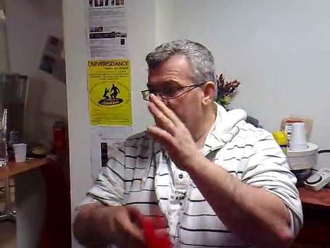 le foulard rouge par cassou le clown: animations campings, fêtes de villages, maisons de retaites, écoles etc..