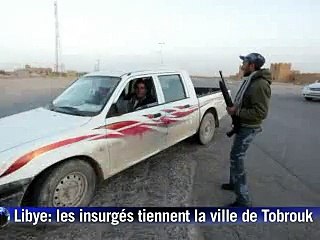 Download Video: Les forces du leader libyen Kadhafi tirent sur les manifestants à Tripoli