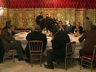 Laïcité:  l'UMP fait "26 propositions"  pour mettre un point final au débat