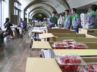 Japon: l'accident de Fukushima relevé au niveau maximum,  nouvelles répliques