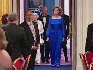 Irlande: le président du Sinn Féin salue le discours historique de la reine