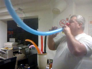 un vrai clown... attention âme sensible s'abstenir record insensé