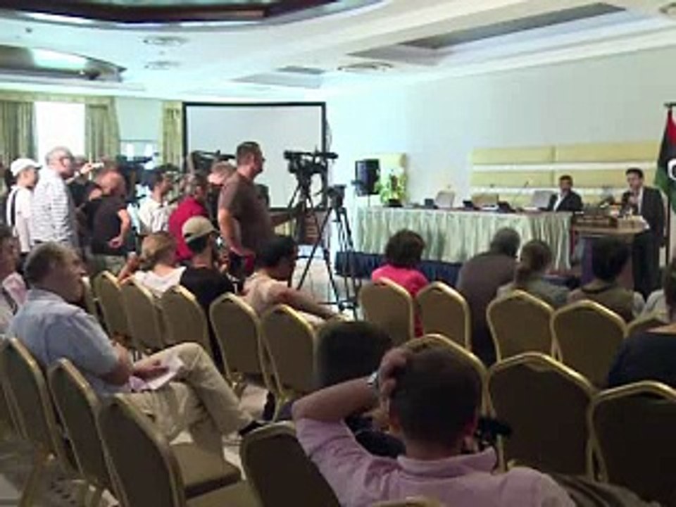 Libye: Tripoli revient à la vie, les rebelles visent Syrte