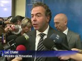 Rentrée: Chatel assume les postes supprimés, craintes du PS