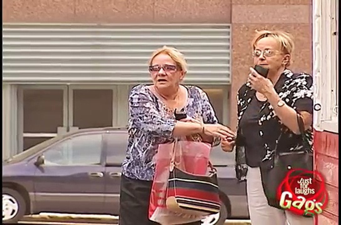 Alkollü otopark görevlisi - kamera şakası