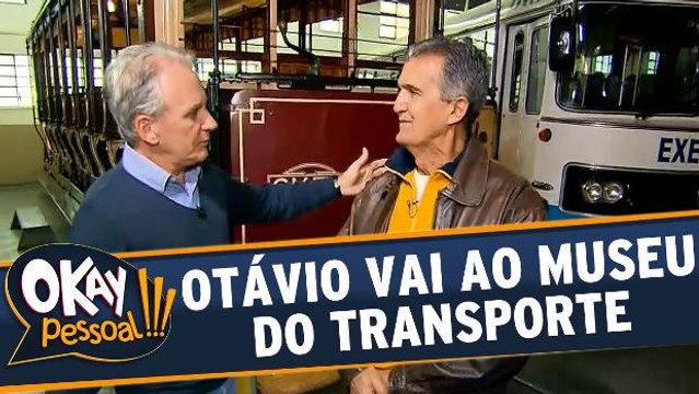 Otávio Mesquita visita o Museu do Transporte Público