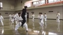 Karateci kızdan inanılmaz performans