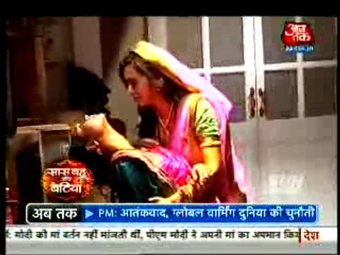 Lakshya ko Chudvane ke liye Ragini ne kiya Apni hi Maa ko Kidnep aur Swara ko kiya Blackmail - 28 september 2015 - Swaragini