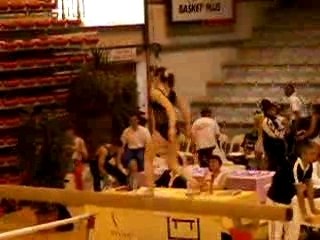 Auriane à la poutre gym!