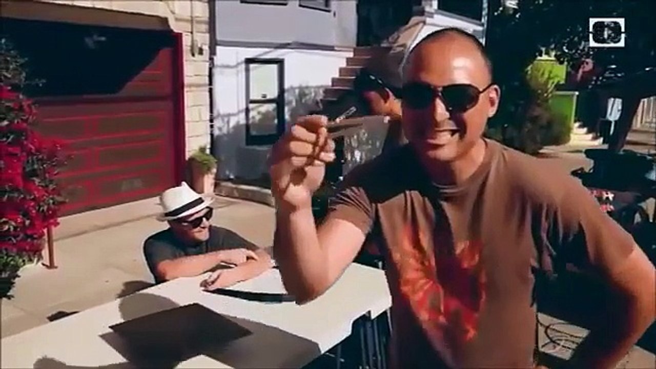 Akrep sokması deneyi ağır çekimde izleyin
