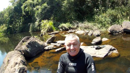Mergulho, apneia, aguas rasas e cachoeiras da Serra do Mar, São Pulo, Brasil, 2015