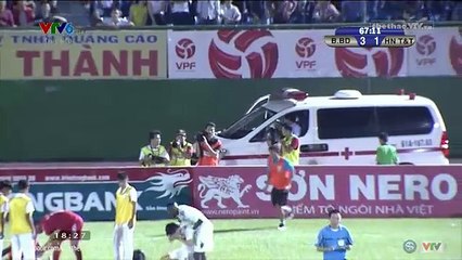 Abass bị Thanh Hào đốn gãy chân