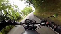 LiveLeak.com - RACING the RAIN Honda CB500 LeoVince