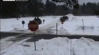 LiveLeak.com - Tank nearly collides with truck