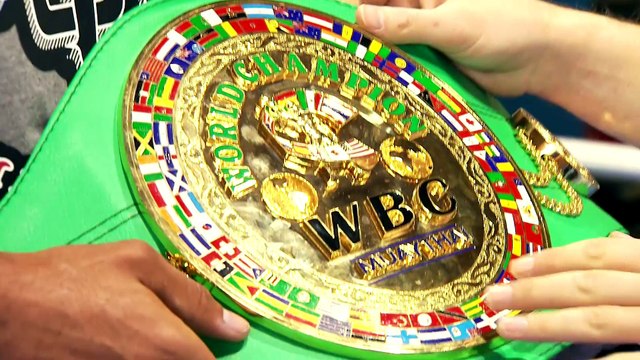 Le Chanteur Mickael MIRO invité du Coach Vincent Parisi sur BeiN Sports dans L'Expresso.