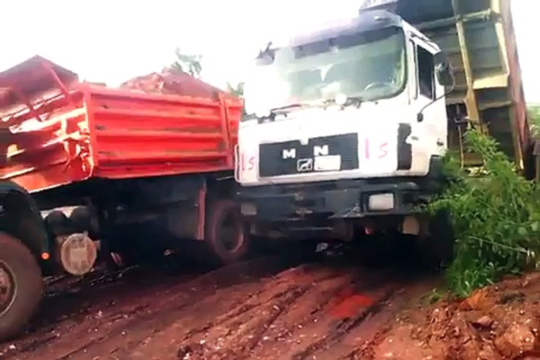 mica tippers offloading overburden