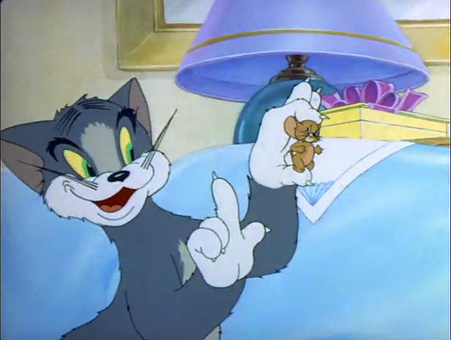 Tom And Jerry - 006 - Puss N Toots (1942) - video Dailymotion