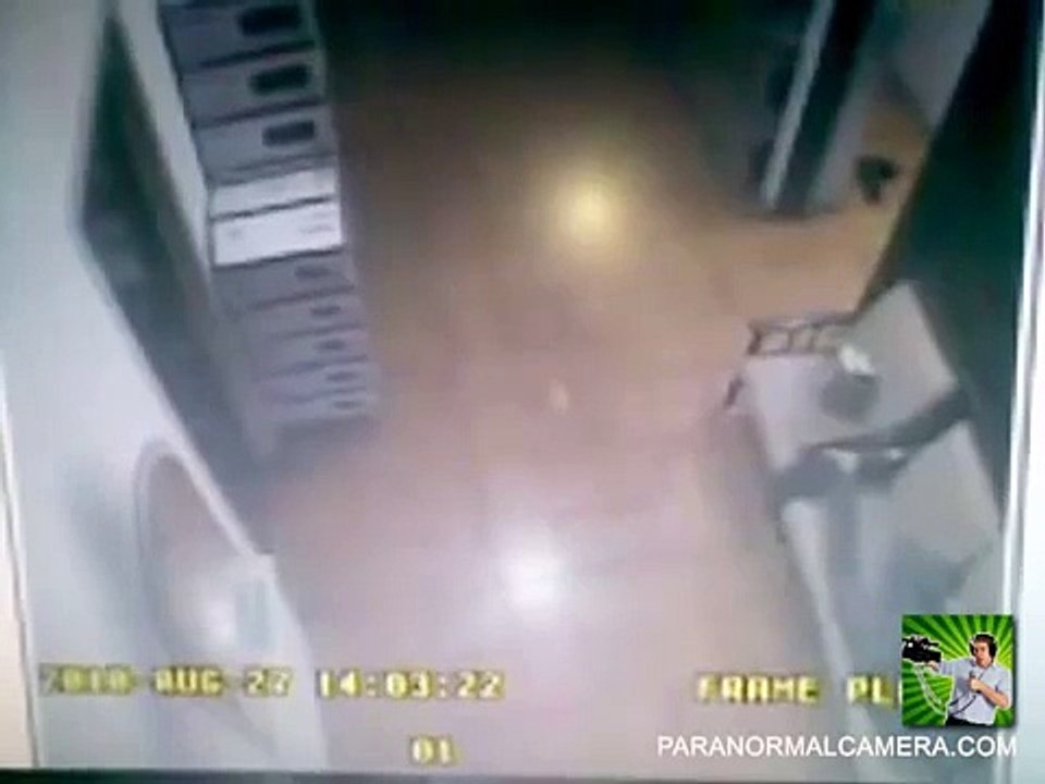 SCARY GHOST VIDEOS: Real scary ghost caught on video in haunted house | Scary videos