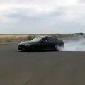 BMW M5 F10 burns some rubber!