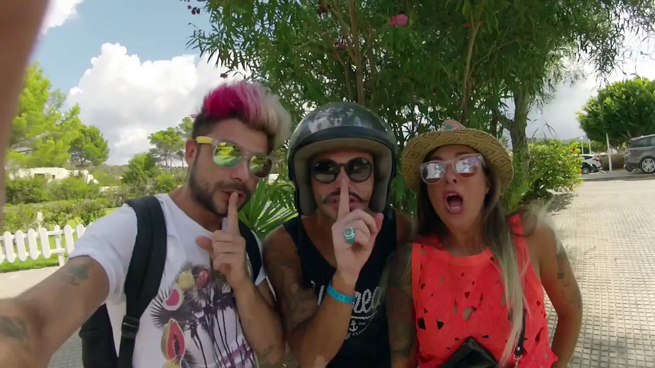 IBIZA #9 NON TORNIAMO A CASA SCHERZI DI COPPIA