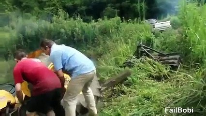 traktor fail compilation