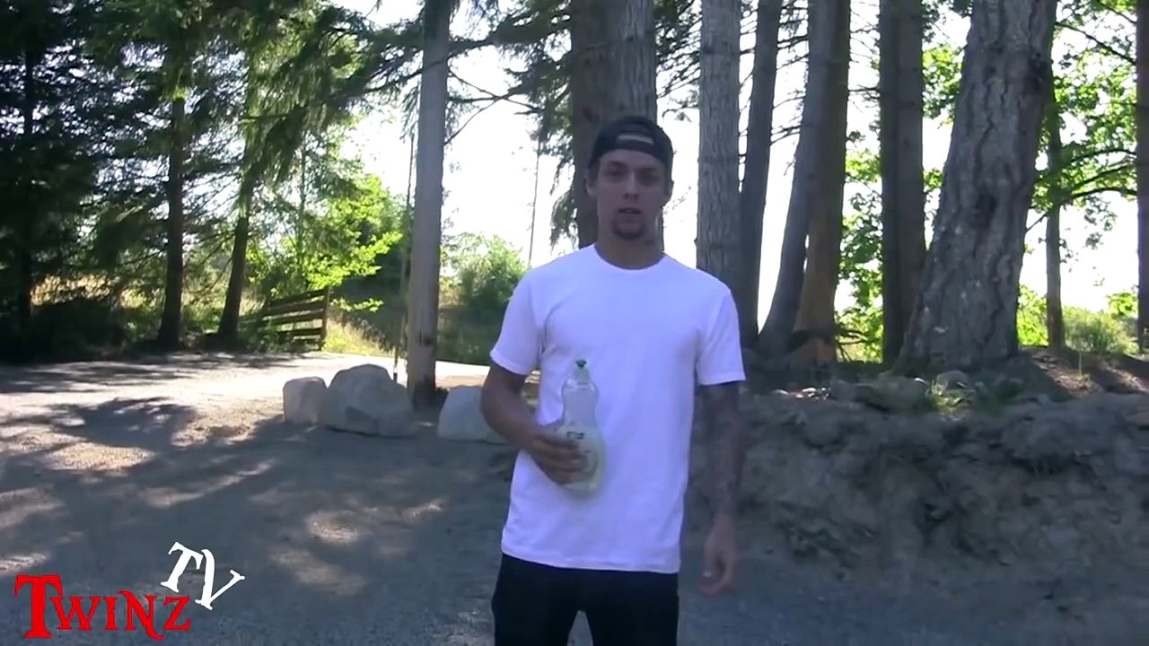 CUMMING ON PEOPLES SHOES (PRANKS GONE WRONG) Pranks on People Funny Pranks Best Pranks 20