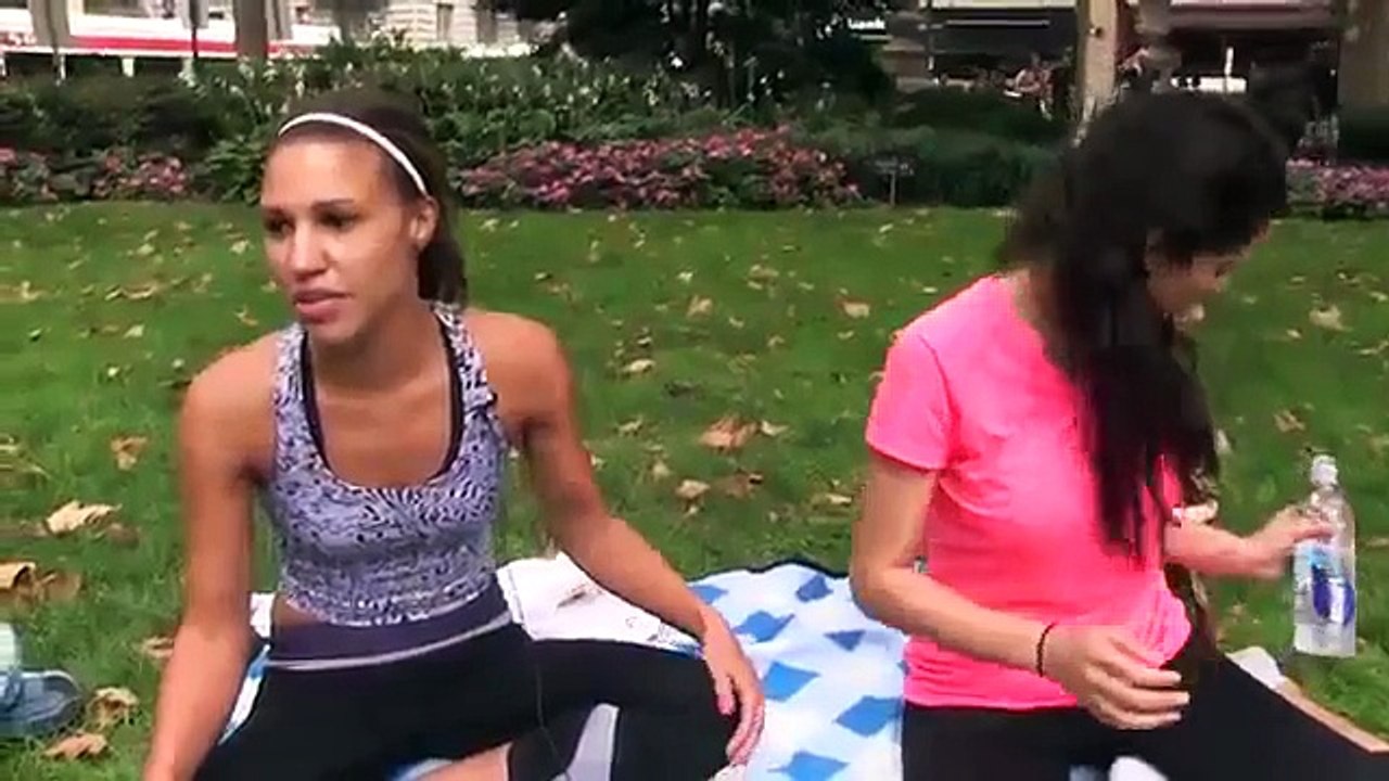 Watch This! UFO Sightings New York Public React! Are We Alone? You Decide Sept, 2014