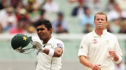 Umar Akmal's Answer To Peter Siddle Bouncer