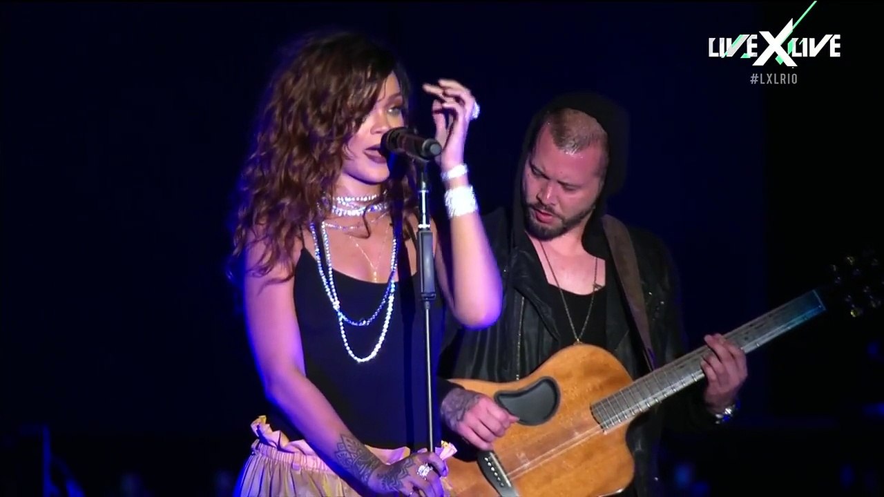 Rihanna performing "Take A Bow" at Rock in Rio 2015