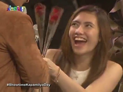 Ano ang reaction ni Pastillas Girl sa tanong ni Coco Martin pwede ba siyang sumali sa Mr. Pastillas