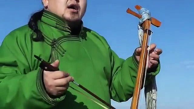 Mongolian Throat Singing With Traditional Instrument