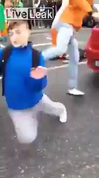 St. Patricks day man knocked the fuck out by Irish teens for apparently punching a 14 year old girl